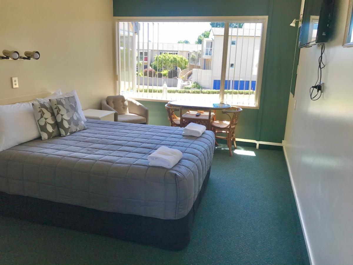 Tui Oaks Motel Taupo Dış mekan fotoğraf